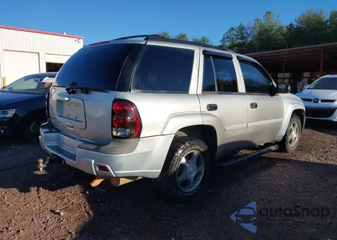 2007 Chevrolet Trailblazer Ls z USA, uszkodzony, nr VIN 1GNDT13S672183292